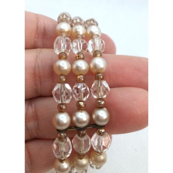 Vintage Triple Strand Pearl Bracelet Mid Century Clear Crystal Cuff Flex Wire - Picture 4 of 9